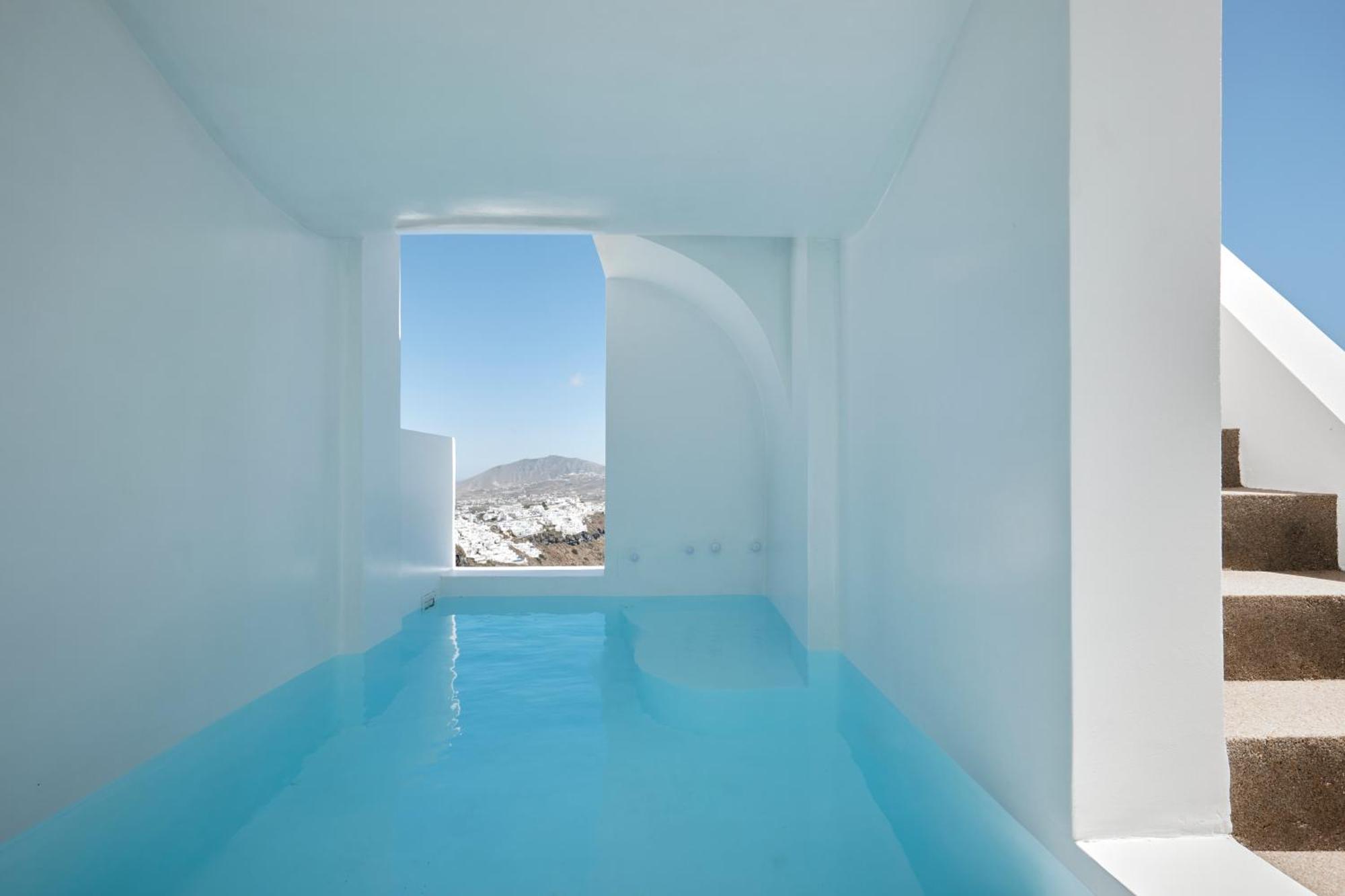 Olia Villas & Suites 이메로비글리 객실 사진